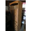 Image 2 : Dresser (31"L x 15"W x 74.25"H)