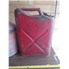 Image 4 : 3 Vintage Fuel Cans