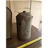 Image 4 : 3 Vintage Fuel Cans