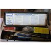 Image 1 : Stag Gun Cleaning Kit