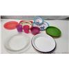 Image 1 : Large Lot of Pie Pans and Plastic Dishware