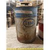Image 2 : 2 Vintage Esso Oil Cans