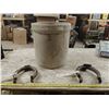 Image 1 : 5 Gallon Imperial Crock and 4 Horse Shoes