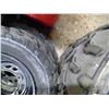 Image 4 : 4 ATV tires on rims 2 Maxxis 22X10X12, 2 Maxxis 22X7X12