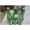 Image 3 : 6 Vintage 750ml Diet 7-Up Bottles in Cardboard Diet 7-Up Carry Case