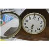 Image 2 : vintage clock with key