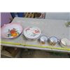 Image 1 : kitchen bowls and cups
