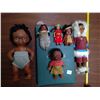 Image 1 : 6 Native dolls