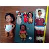 Image 2 : 6 Native dolls