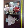 Image 2 : 4 dolls