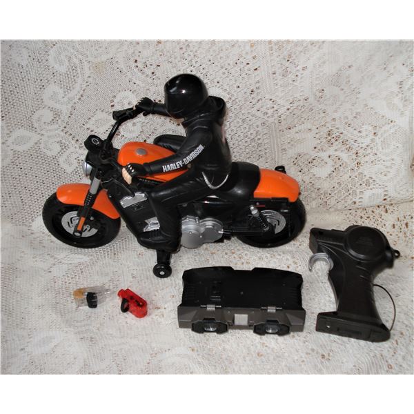 Harley Davidson Bike, rider with moveable head and arms plus accessories