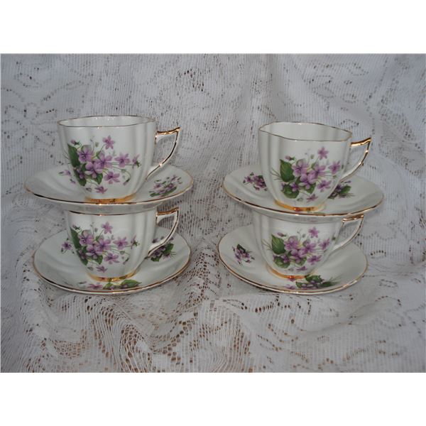 Set of 4 bone china teacups by Royal London numbered ruffle edge and gold trim