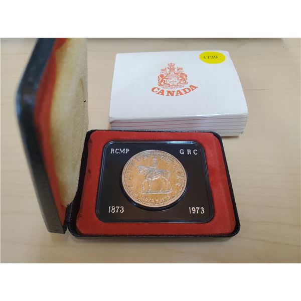 1976 Silver Dollar in Mint Case