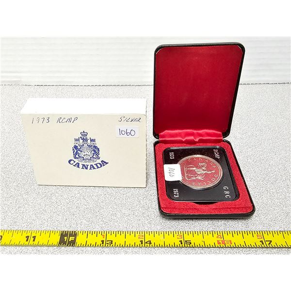 1972 $1 Silver Coin in R.C.M Clam Shell & Outer Cover - UNC RCMP