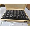 Image 2 : 100 Plastic Coin Holder with Inserts in Wood Dual Catch Box - NEW