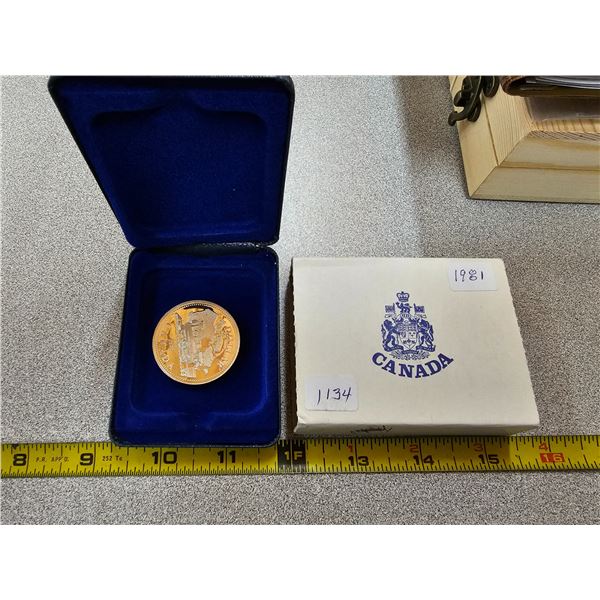 1981 $1 Silver Coin Trans Canada RailRoad in Clamshell case