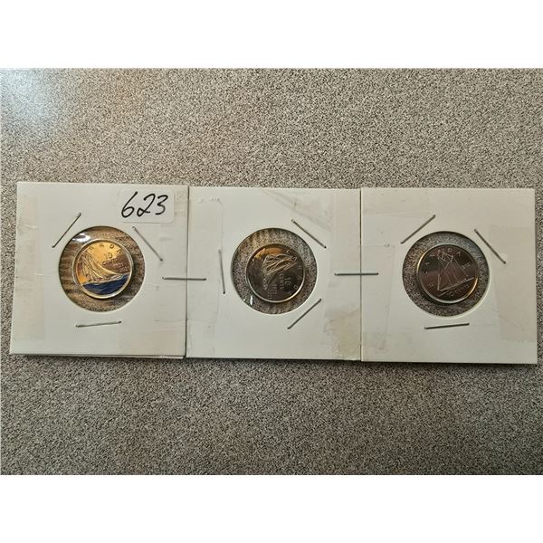Lot of three Canadian 10¢ - Bluenose schooner anniverary