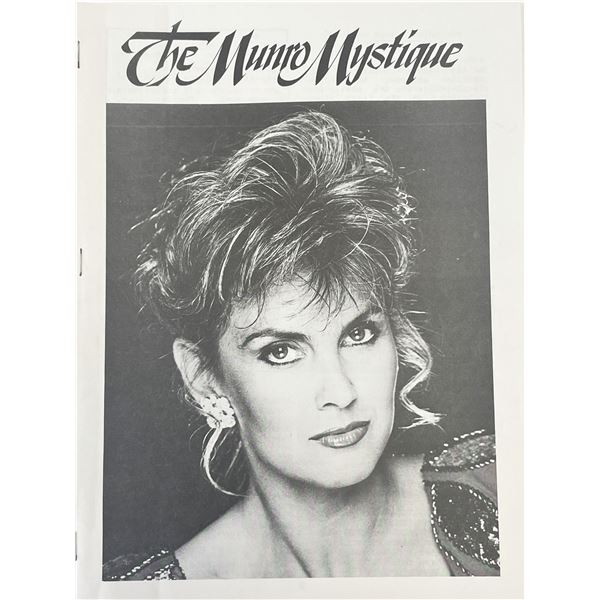 Caroline Munro fan club booklet