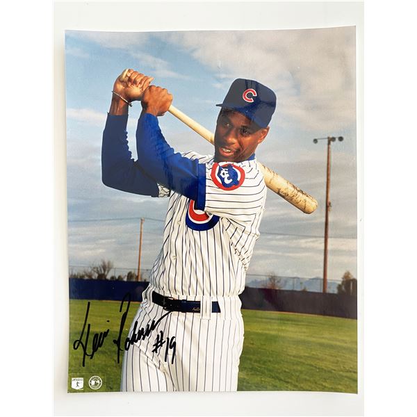 Cubs player Kevin Roberson signed photo.