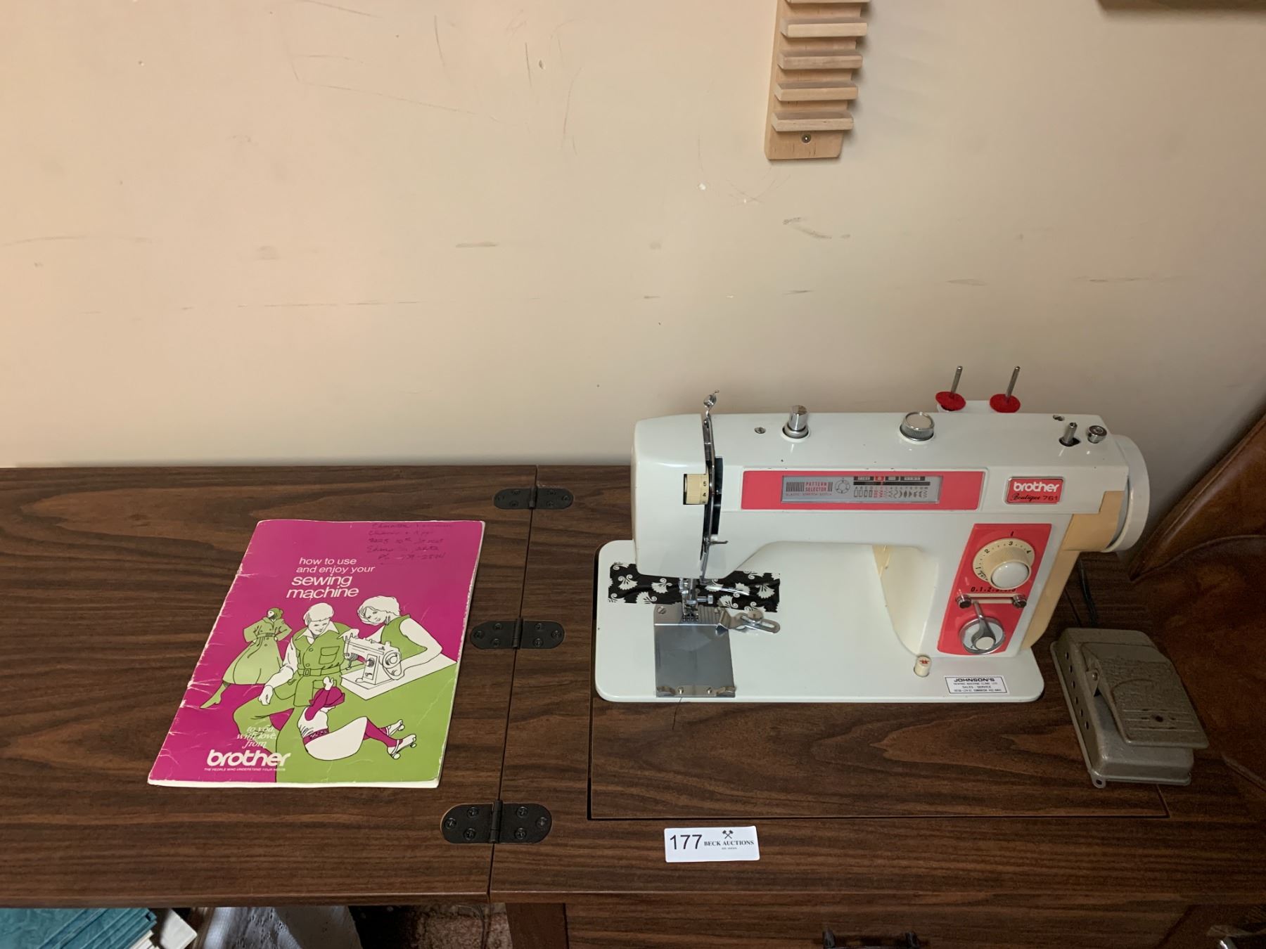 Brother Boutique 761 Sewing Machine Table Beck Auctions Inc.