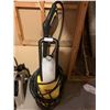 Image 1 : Karcher 1750 PSI Pressure Washer (9.559-634.0)