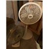 Image 1 : 2 x Fans - Lasko and Sears