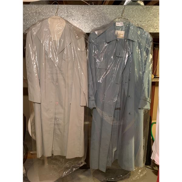 2 x Women's Jackets - London Fog and Mona Lisa by Niccolini - Sizes Unknown