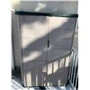 Image 1 : Rubbermaid Outdoor Storage Shed (CONTENTS INCLUDED)