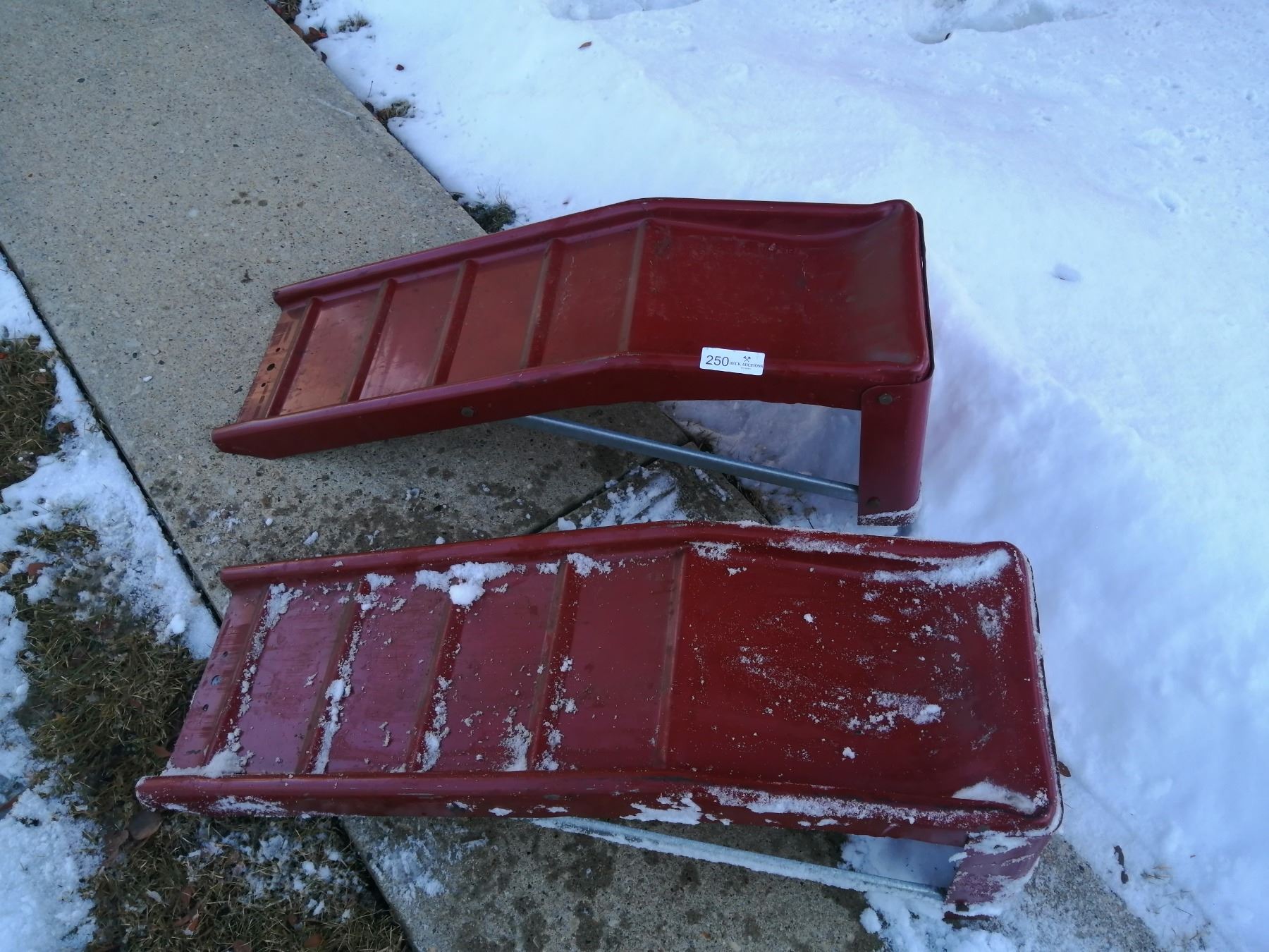 2 x Metal Mechanic's Ramps