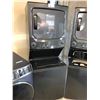 Image 1 : GE GREY STACKING WASHER/DRYER MODEL GUD37ESMM 1DG 27" X 30" X 76"H