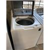 Image 2 : GE WHITE TOP LOADING WASHING MACHINE MODEL #GTW680BMRWS 27" X27" X 44"H