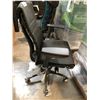 Image 2 : HERMAN MILLER EMBODY BLACK/GRAPHITE FULLY ADJUSTABLE GAMING TSK CHAIR