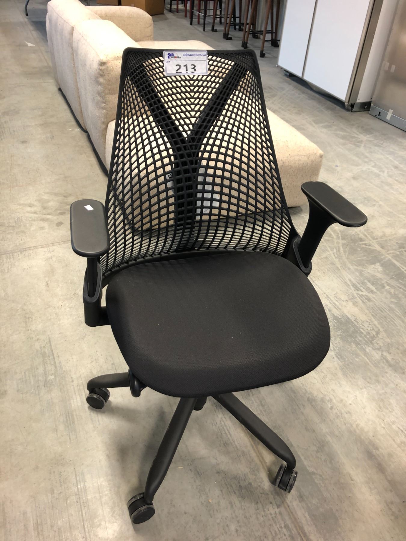 HERMAN MILLER SAYL BLACK TASK CHAIR RETAIL PRICE $1,362 CAN