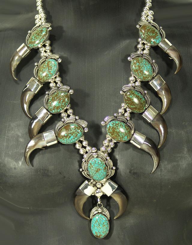 Navajo Bear Claw & Turquoise Necklace