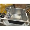 Image 4 : 2 Stainless Steel Sinks