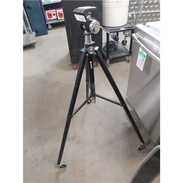 Quickset Tripod On Wheels