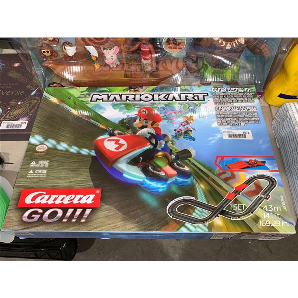 Carrera GO!!! Mario Kart Race Track