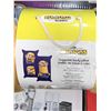 Image 2 : Illumination Minions Huggable Body Pillow 18" x 36"
