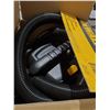 Image 2 : Dewalt 22.7 Gallon Wet/ Dry Vacuum