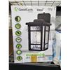 Image 1 : Good Earth Lighting Outdoor LED Wall Lantern