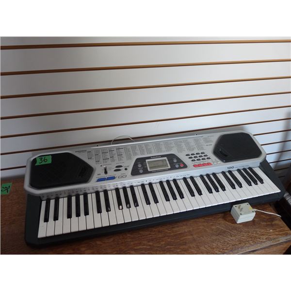 RadioShack MD982 electronic keyboard With stand