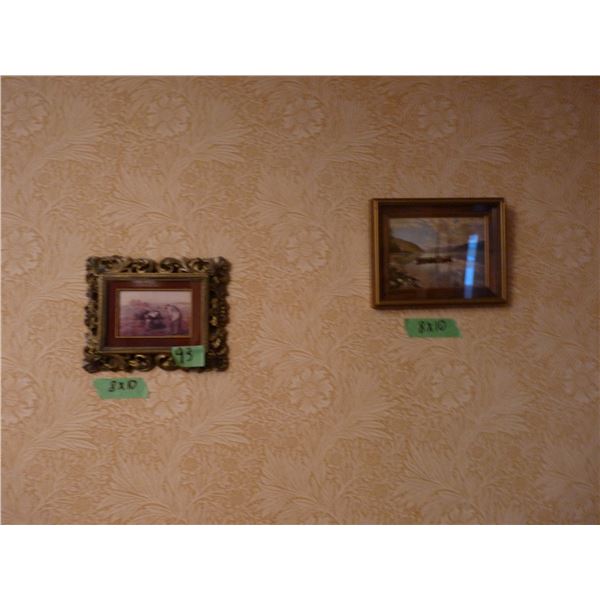 Lot of two small framed pictures