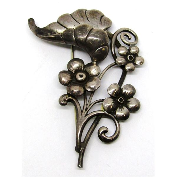 VINTAGE BAUR STERLING FLOWER BROOCH