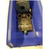 Image 2 : BIN OF WEDGE LEVELLER, COUNTERWEIGHT PULLEY AND MORE
