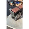 Image 8 : INTERMATIC COMPRESSOR AND CENTRAL MACHINERY BELT SANDER