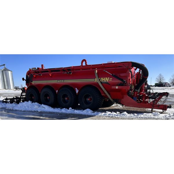 2017 NUHN ELECTRA-STEER 11000 GAL MANURE TANKER - VERY MINIMAL USE
