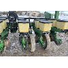 Image 5 : JD MODEL 7200 MAX EMERGE 2 CORN PLANTER