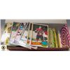 Image 1 : BOX W/ OVER 150 EARLY 1980S 0-PEE-CHEE HOCKEY