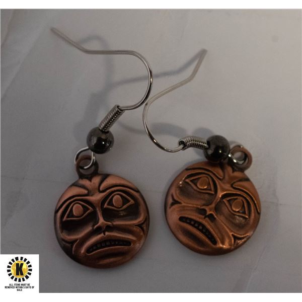 NATIVE MOON EARRINGS