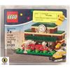 Image 1 : LEGO BRICKTOBER TRAIN STATION #40142 SET